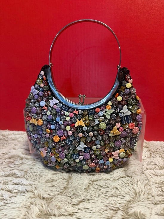 The Unbranded Brand Handbags - Vintage Y2K Embellished Multicolor handbag w/Kiss Lock Closure